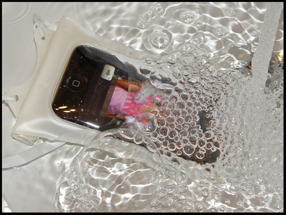 funda iphone bajo el agua